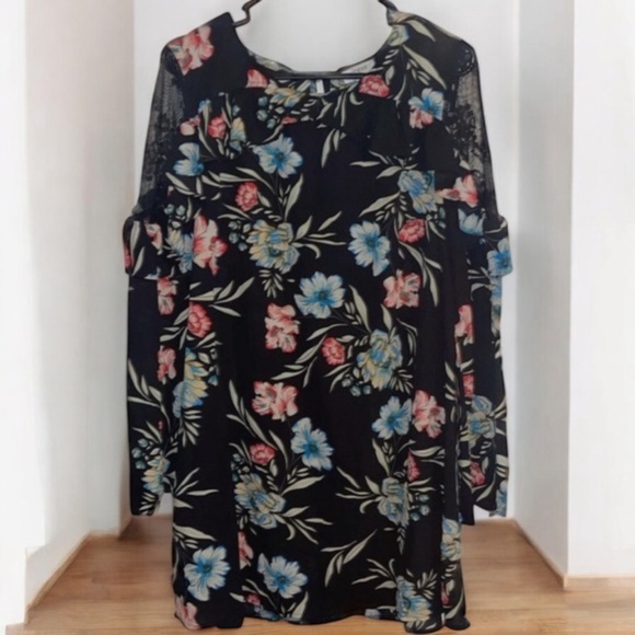 🌹UMGEE FLORAL RUFFLE DRESS - Picture 1 of 9